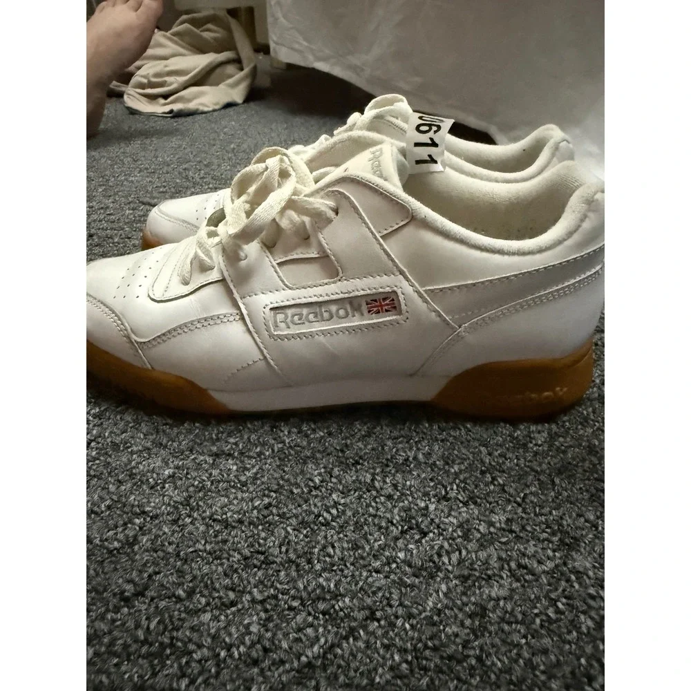 Reebok Workout Plus White Gum Sole Leather Sneakers CN2126 Mens 8.5